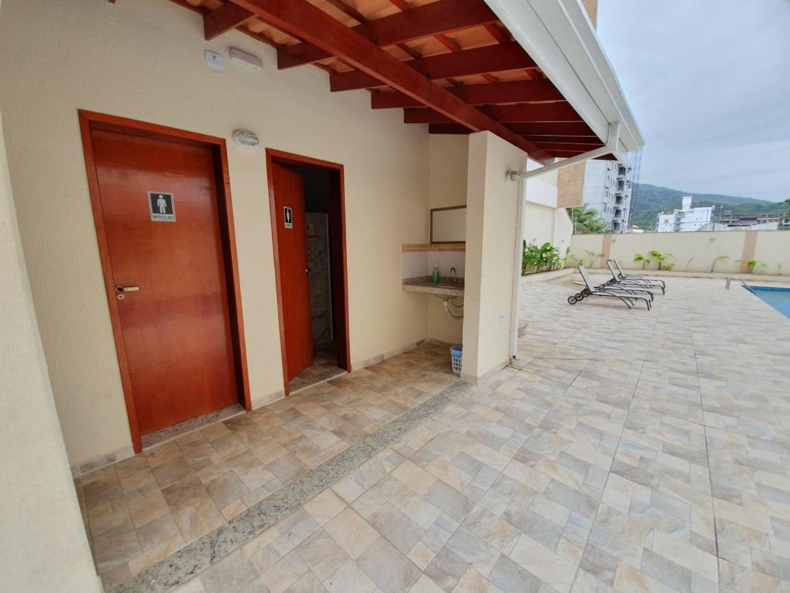 Appartamento Lindo Apto Com 3 Quartos, Apenas 1 Quadra Da Praia Das Toninhas Ubatuba Esterno foto